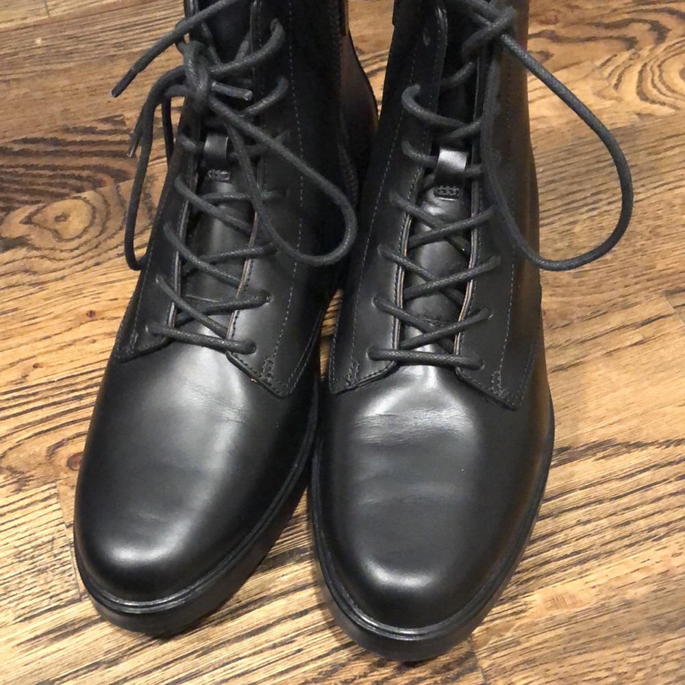 Everlane The Modern Utility Lace-Up Boot size 8.5 (fits 7.5 or 8) better - Picture 5 of 14